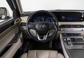 Подержанный автомобиль Hyundai Palisade 2020 года (10 фото)