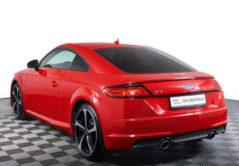 Подержанный автомобиль Audi TT Coupe 2016 года (7 фото)