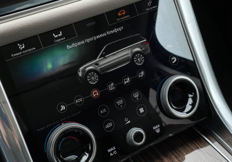 Подержанный автомобиль Land Rover Range Rover Sport 2018 года (19 фото)