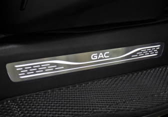 Подержанный автомобиль GAC M8 2024 года (29 фото)