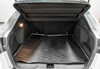 Подержанный автомобиль Renault Arkana 2021 года (10 фото)