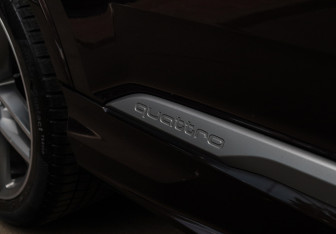 Подержанный автомобиль Audi Q7 2020 года (36 фото)