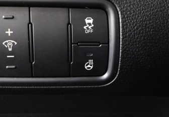 Подержанный автомобиль Kia Cerato Sedan 2015 года (10 фото)