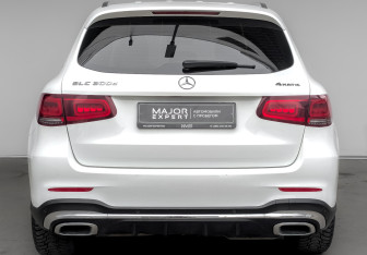 Подержанный автомобиль Mercedes-Benz GLC Coupe 2020 года (6 фото)