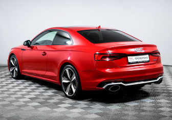Подержанный автомобиль Audi A5 Coupe 2016 года (7 фото)