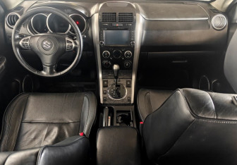 Подержанный автомобиль Suzuki Grand Vitara 2011 года (9 фото)