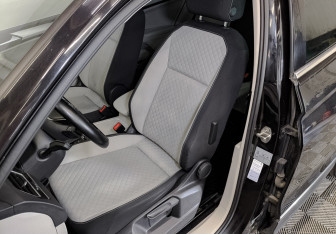 Подержанный автомобиль Volkswagen Tiguan 2017 года (20 фото)
