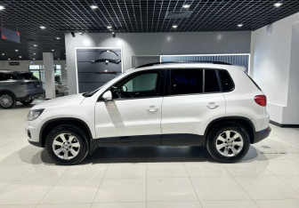 Подержанный автомобиль Volkswagen Tiguan 2013 года (5 фото)