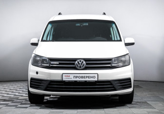 Подержанный автомобиль Volkswagen Caddy Compactvan 2017 года (2 фото)