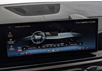 Подержанный автомобиль BMW X7 2023 года (30 фото)
