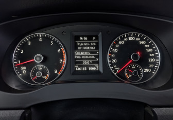 Подержанный автомобиль Volkswagen Jetta Sedan 2013 года (16 фото)