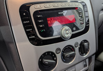 Подержанный автомобиль Ford Focus Hatchback 2010 года (25 фото)