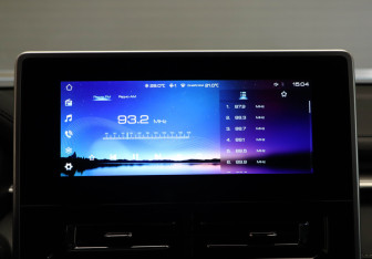 Подержанный автомобиль Haval M6 2024 года (11 фото)