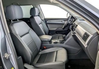 Подержанный автомобиль Volkswagen Teramont 2021 года (29 фото)