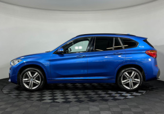 Подержанный автомобиль BMW X1 2018 года (5 фото)