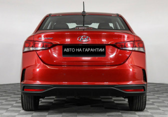 Подержанный автомобиль Hyundai Solaris Sedan 2021 года (4 фото)