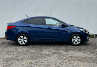 Подержанный автомобиль Hyundai Solaris Sedan 2015 года (4 фото)