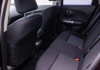 Подержанный автомобиль Nissan Juke 2014 года (11 фото)