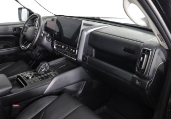 Подержанный автомобиль Haval H9 2024 года (10 фото)