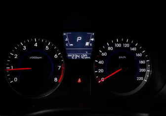 Подержанный автомобиль Hyundai Solaris Sedan 2013 года (11 фото)