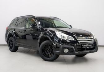Подержанный автомобиль Subaru Outback Wagon 2012 года (3 фото)