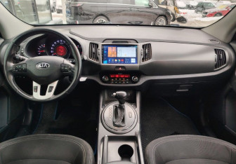Подержанный автомобиль Kia Sportage 2013 года (9 фото)