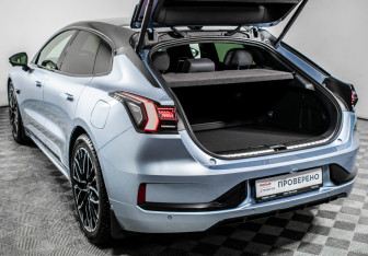 Подержанный автомобиль Zeekr 001 2023 года (9 фото)