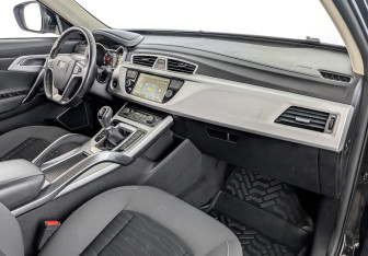 Подержанный автомобиль Geely Atlas 2018 года (11 фото)