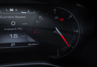 Подержанный автомобиль Chevrolet Captiva 2022 года (9 фото)