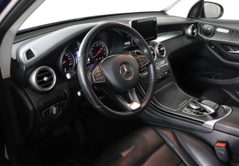 Подержанный автомобиль Mercedes-Benz GLC Coupe 2019 года (9 фото)