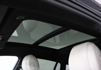 Подержанный автомобиль BMW X6 2021 года (15 фото)