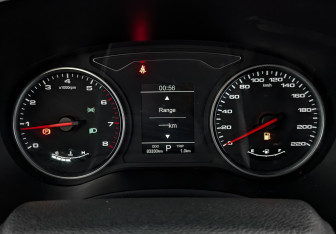 Подержанный автомобиль Москвич 3 2023 года (16 фото)