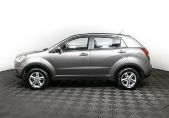 Подержанный автомобиль SsangYong Actyon 2012 года (3 фото)