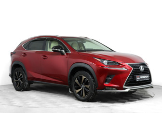 Подержанный автомобиль Lexus NX 2021 года (3 фото)