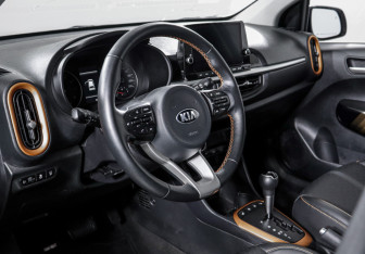 Подержанный автомобиль Kia Morning 2021 года (14 фото)