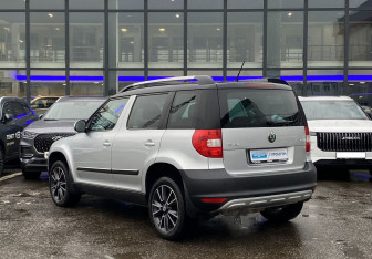 Подержанный автомобиль Skoda Yeti 2013 года (7 фото)