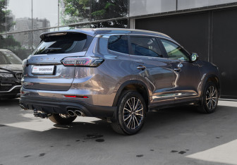 Подержанный автомобиль Chery Tiggo 8 Pro Max 2022 года (4 фото)