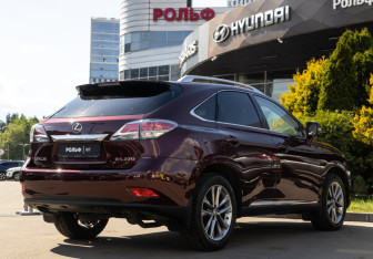 Подержанный автомобиль Lexus RX 2015 года (4 фото)