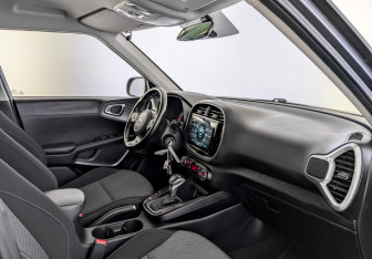 Подержанный автомобиль Kia Soul 2020 года (11 фото)