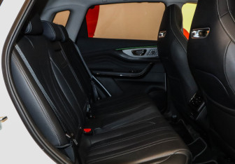 Подержанный автомобиль Exeed LX 2023 года (27 фото)