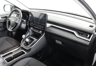 Подержанный автомобиль Haval M6 2024 года (10 фото)