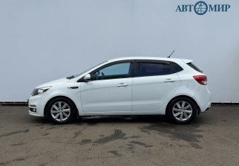 Подержанный автомобиль Kia Rio Sedan 2015 года (5 фото)