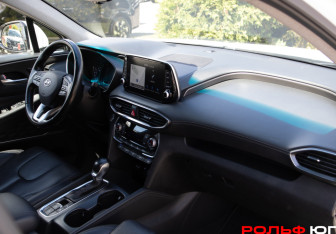 Подержанный автомобиль Hyundai Santa Fe 2020 года (7 фото)
