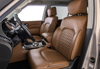 Подержанный автомобиль Infiniti QX80 2019 года (20 фото)