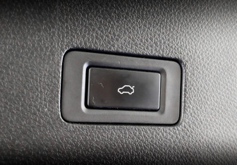 Подержанный автомобиль Exeed VX 2023 года (26 фото)