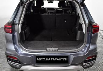 Подержанный автомобиль Chery Tiggo 8 2021 года (18 фото)