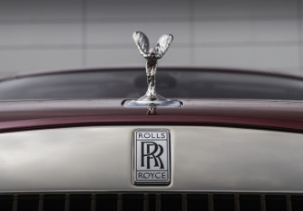 Подержанный автомобиль Rolls-Royce Ghost 2010 года (3 фото)