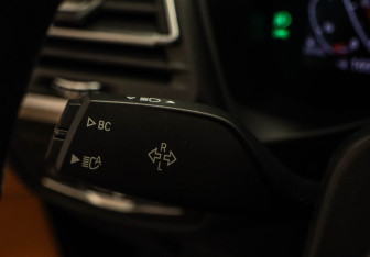 Подержанный автомобиль BMW X4 2021 года (11 фото)