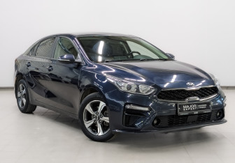Подержанный автомобиль Kia Cerato Sedan 2019 года (3 фото)