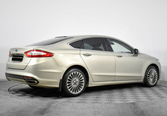 Подержанный автомобиль Ford Mondeo Sedan 2016 года (3 фото)